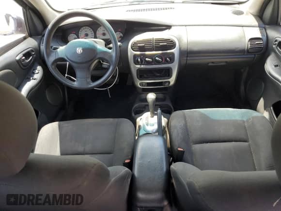 2004 Dodge Neon SXT z VIN 1B3ES56C74D576697, wystawiony jako Copart lot #61158795 z przebiegiem 225 717 mil mil oraz Szkoda całkowita • Salvage title. Historia ofert i sprzedaży dostępna na DreamBid. Obrazek 8.