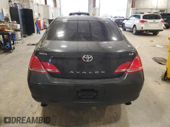 ✅ 2007 Toyota Avalon Limited • VIN: 4T1BK36B87U234723 • Лот: 93195235. Опубликован ранее на Copart с пробегом 227 384 миль. Бесплатный доступ к архиву аукционных продаж из США и подробный отчёт об истории автомобиля на DreamBid. Изображение 6.