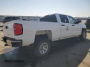 ✅ 2017 Chevrolet Silverado 1500 LS • VIN: 3GCUKNECXHG462259 • Лот: 74264144. Опубликован ранее на Copart с пробегом 102 532 миль. Бесплатный доступ к архиву аукционных продаж из США и подробный отчёт об истории автомобиля на DreamBid. Изображение 3.