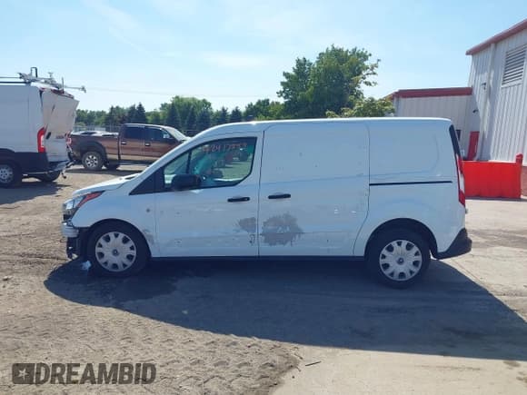 ✅ 2022 Ford Transit Connect XLT • VIN: NM0LS7T21N1523295 • Lot: 42417559. Listed on IAAI with 15,379 mi. Free auction sales archive from the USA and detailed vehicle history report at DreamBid. Image 14.
