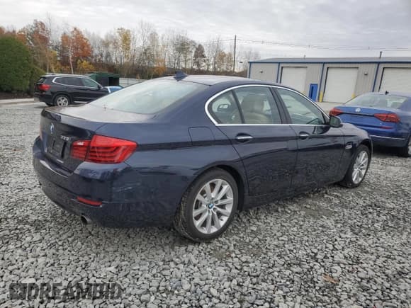✅ 2016 BMW 5 Series 535i xDrive • VIN: WBA5B3C53GG256804 • Lot: 90713445. Listed on Copart with 102,951 mi. Free auction sales archive from the USA and detailed vehicle history report at DreamBid. Image 3.