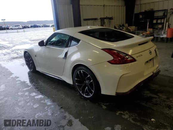 ✅ 2016 Nissan 370Z Nismo • VIN: JN1AZ4EH7GM930385 • Lot: 48208185. Wystawiony na Copart z przebiegiem 66 972 mil. Bezpłatny archiwum sprzedaży aukcyjnych z USA i szczegółowy raport historii pojazdu na DreamBid. Zdjęcie 2.