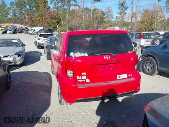 ✅ 2014 Scion xB • VIN: JTLZE4FE7EJ050547 • Lot: 43672951. Wystawiony na IAAI z przebiegiem 64 091 mil. Bezpłatny archiwum sprzedaży aukcyjnych z USA i szczegółowy raport historii pojazdu na DreamBid. Zdjęcie 3.
