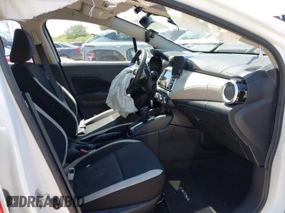 ✅ 2022 Nissan Versa SV • VIN: 3N1CN8EV9NL852832 • Lot: 42921315. Listed on IAAI with 56,638 mi. Free auction sales archive from the USA and detailed vehicle history report at DreamBid. Image 5.