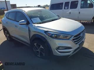 ✅ 2017 Hyundai Tucson Sport • VIN: KM8J3CA28HU592616 • Лот: 43411270. Опубликован ранее на IAAI с пробегом 83 847 миль. Бесплатный доступ к архиву аукционных продаж из США и подробный отчёт об истории автомобиля на DreamBid. Изображение 1.