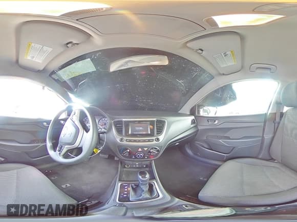 ✅ 2019 Hyundai Accent SE • VIN: 3KPC24A32KE044227 • Лот: 79867204. Опубликован ранее на Copart с пробегом 102 116 миль. Бесплатный доступ к архиву аукционных продаж из США и подробный отчёт об истории автомобиля на DreamBid. Изображение 14.