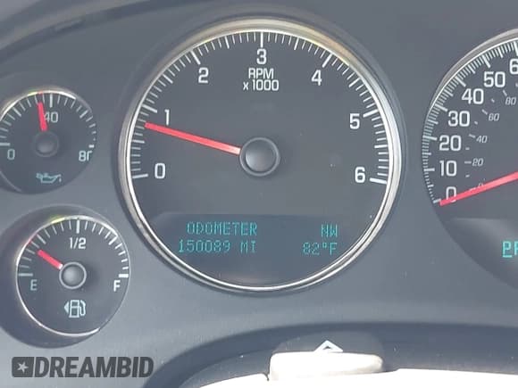 ✅ 2012 Chevrolet Tahoe Commercial • VIN: 1GNLC2E02CR239906 • Lot: 42238204. Wystawiony na IAAI z przebiegiem 150 089 mil. Bezpłatny archiwum sprzedaży aukcyjnych z USA i szczegółowy raport historii pojazdu na DreamBid. Zdjęcie 15.