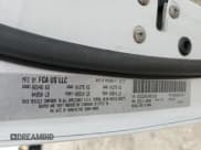 ✅ 2017 Dodge Challenger SXT • VIN: 2C3CDZAG1HH613189 • Lot: 71835732. Wystawiony na Copart z przebiegiem 60 957 mil. Bezpłatny archiwum sprzedaży aukcyjnych z USA i szczegółowy raport historii pojazdu na DreamBid. Zdjęcie 12.