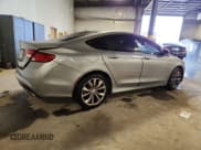 ✅ 2016 Chrysler 200 S • VIN: 1C3CCCBB5GN172966 • Lot: 91805305. Wystawiony na Copart z przebiegiem 101 576 mil. Bezpłatny archiwum sprzedaży aukcyjnych z USA i szczegółowy raport historii pojazdu na DreamBid. Zdjęcie 3.