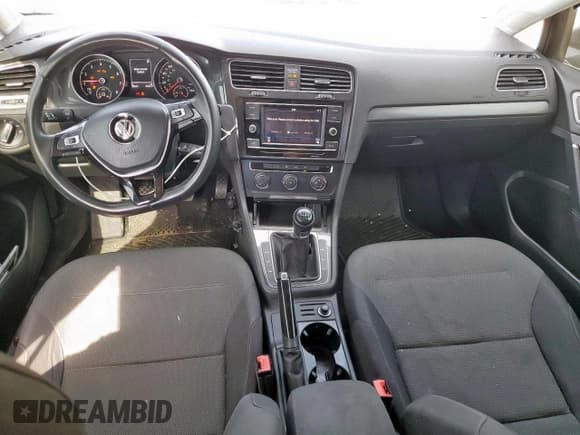 ✅ 2019 Volkswagen Golf S • VIN: 3VWW57AU8KM030513 • Lot: 60676585. Listed on Copart with 38,642 mi. Free auction sales archive from the USA and detailed vehicle history report at DreamBid. Image 8.
