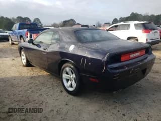 ✅ 2012 Dodge Challenger SXT • VIN: 2C3CDYAG0CH293477 • Lot: 43760705. Wystawiony na Copart z przebiegiem 129 436 mil. Bezpłatny archiwum sprzedaży aukcyjnych z USA i szczegółowy raport historii pojazdu na DreamBid. Zdjęcie 2.