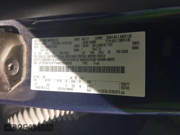 ✅ 2017 Ford F-150 XL • VIN: 1FTEW1CF7HKD53555 • Lot: 43149401. Wystawiony na IAAI z przebiegiem 128 686 mil. Bezpłatny archiwum sprzedaży aukcyjnych z USA i szczegółowy raport historii pojazdu na DreamBid. Zdjęcie 9.