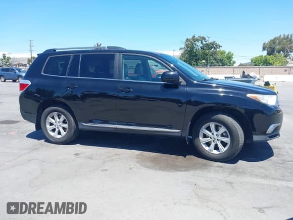 ✅ 2012 Toyota Highlander • VIN: 5TDZK3EH5CS073108 • Лот: 42699765. Опубликован ранее на IAAI с пробегом 115 386 миль. Бесплатный доступ к архиву аукционных продаж из США и подробный отчёт об истории автомобиля на DreamBid. Изображение 6.