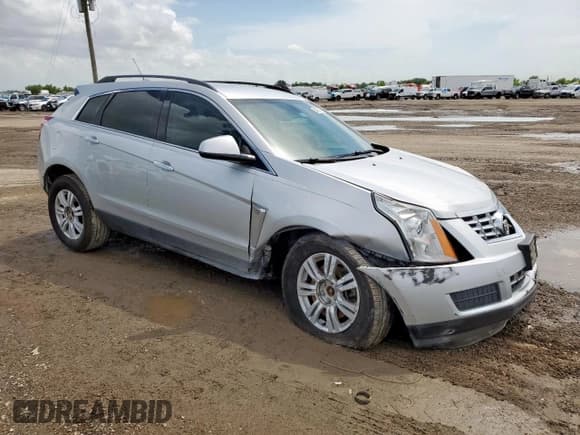 ✅ 2016 Cadillac SRX • VIN: 3GYFNAE31GS575354 • Lot: 64786435. Wystawiony na Copart z przebiegiem 176 079 mil. Bezpłatny archiwum sprzedaży aukcyjnych z USA i szczegółowy raport historii pojazdu na DreamBid. Zdjęcie 4.