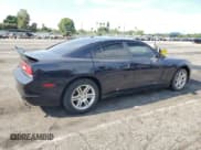 ✅ 2011 Dodge Charger Rallye • VIN: 2B3CL3CG7BH553520 • Лот: 67990965. Опубликован ранее на Copart с пробегом 252 266 миль. Бесплатный доступ к архиву аукционных продаж из США и подробный отчёт об истории автомобиля на DreamBid. Изображение 3.