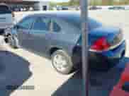 2008 Chevrolet Impala LS z VIN 2G1WB58K681312792, wystawiony jako IAAI lot #43605982 z przebiegiem 121 749 mil mil oraz . Historia ofert i sprzedaży dostępna na DreamBid. Obrazek 3.