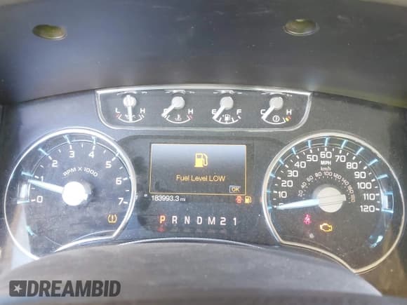 ✅ 2011 Ford F-150 XL • VIN: 1FTFW1EF4BFA60133 • Lot: 42056128. Wystawiony na IAAI z przebiegiem 183 993 mil. Bezpłatny archiwum sprzedaży aukcyjnych z USA i szczegółowy raport historii pojazdu na DreamBid. Zdjęcie 7.