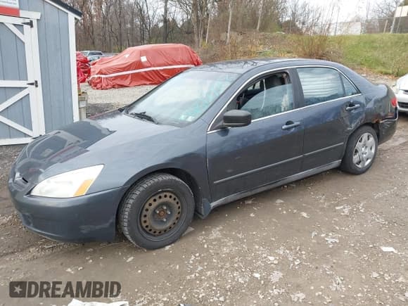 ✅ 2005 Honda Accord LX • VIN: 1HGCM66365A075911 • Lot: 43777968. Listed on IAAI with 233,316 mi. Free auction sales archive from the USA and detailed vehicle history report at DreamBid. Image 2.