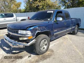 ✅ 2002 Chevrolet Silverado 1500 • VIN: 2GCEK19V821274784 • Lot: 75102624. Wystawiony na Copart z przebiegiem 233 081 mil mil. Skorzystaj z bezpłatnego archiwum sprzedaży aukcyjnych z USA i zobacz szczegółowy raport historii pojazdu na DreamBid. Zdjęcie 1.