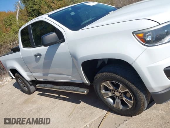 ✅ 2016 Chevrolet Colorado 2WD WT • VIN: 1GCHSBE3XG1193810 • Лот: 43649071. Опубликован ранее на IAAI с пробегом 84 766 миль. Бесплатный доступ к архиву аукционных продаж из США и подробный отчёт об истории автомобиля на DreamBid. Изображение 13.