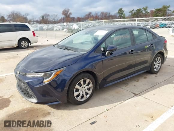 ✅ 2021 Toyota Corolla LE • VIN: 5YFEPMAE4MP153642 • Lot: 43703466. Listed on IAAI with 171,049 mi. Free auction sales archive from the USA and detailed vehicle history report at DreamBid. Image 2.