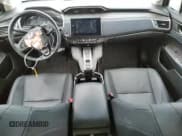 ✅ 2018 Honda Clarity Touring • VIN: JHMZC5F34JC014964 • Lot: 73206152. Wystawiony na Copart z przebiegiem 45 440 mil. Bezpłatny archiwum sprzedaży aukcyjnych z USA i szczegółowy raport historii pojazdu na DreamBid. Zdjęcie 8.