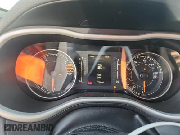 ✅ 2016 Jeep Cherokee Sport • VIN: 1C4PJMABXGW293271 • Лот: 82151835. Опубликован ранее на Copart с пробегом 117 778 миль. Бесплатный доступ к архиву аукционных продаж из США и подробный отчёт об истории автомобиля на DreamBid. Изображение 9.