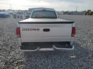 ✅ 2001 Dodge Dakota • VIN: 1B7FL26X31S345868 • Lot: 61427515. Wystawiony na Copart z przebiegiem 87 073 mil. Bezpłatny archiwum sprzedaży aukcyjnych z USA i szczegółowy raport historii pojazdu na DreamBid. Zdjęcie 6.