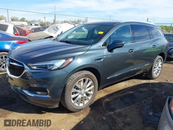 ✅ 2020 Buick Enclave Essence • VIN: 5GAERBKW3LJ259512 • Lot: 43480433. Listed on IAAI with 69,747 mi. Free auction sales archive from the USA and detailed vehicle history report at DreamBid. Image 2.