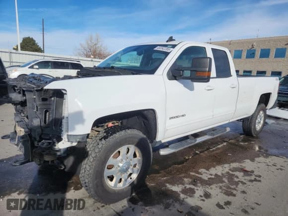 ✅ 2015 Chevrolet Silverado 2500HD LT • VIN: 1GC2KVEG0FZ530852 • Lot: 93092285. Listed on Copart with 150,893 mi. Free auction sales archive from the USA and detailed vehicle history report at DreamBid. Image 1.