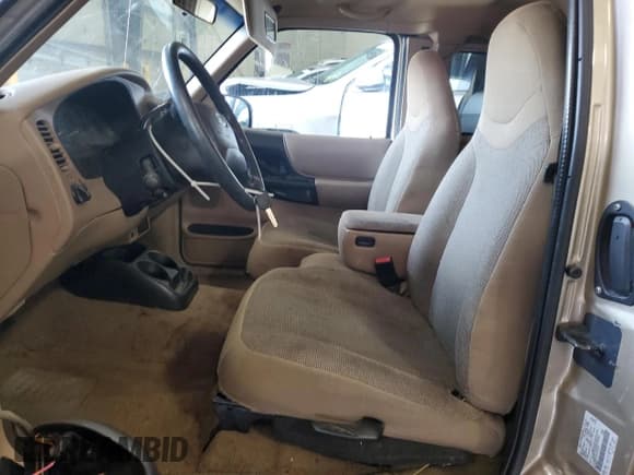 ✅ 2001 Ford Ranger XL Fleet • VIN: 1FTZR15E01PA72364 • Лот: 70666805. Опубликован ранее на Copart с пробегом 82 758 миль. Бесплатный доступ к архиву аукционных продаж из США и подробный отчёт об истории автомобиля на DreamBid. Изображение 7.