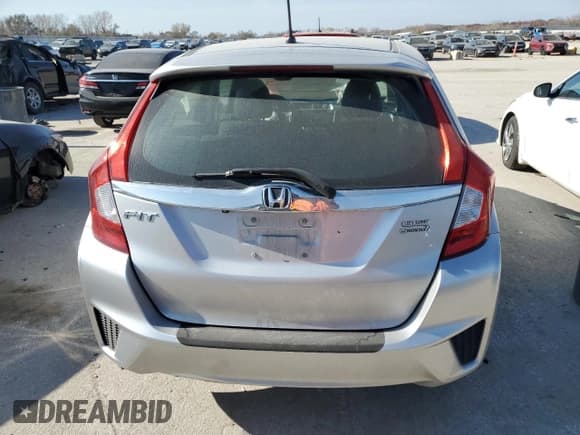 ✅ 2015 Honda Fit EX-L • VIN: 3HGGK5H83FM764755 • Lot: 92597385. Wystawiony na Copart z przebiegiem 72 204 mil. Bezpłatny archiwum sprzedaży aukcyjnych z USA i szczegółowy raport historii pojazdu na DreamBid. Zdjęcie 6.