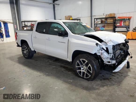 ✅ 2023 Chevrolet Colorado 4WD Z71 • VIN: 1GCPTDEK2P1267166 • Lot: 90399015. Listed on Copart with 24,743 mi. Free auction sales archive from the USA and detailed vehicle history report at DreamBid. Image 4.