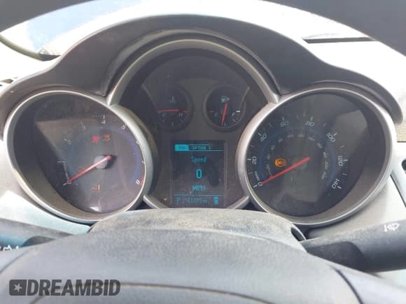 ✅ 2013 Chevrolet Cruze LS • VIN: 1G1PA5SH6D7164208 • Lot: 42897508. Listed on IAAI with 141,375 mi. Free auction sales archive from the USA and detailed vehicle history report at DreamBid. Image 7.