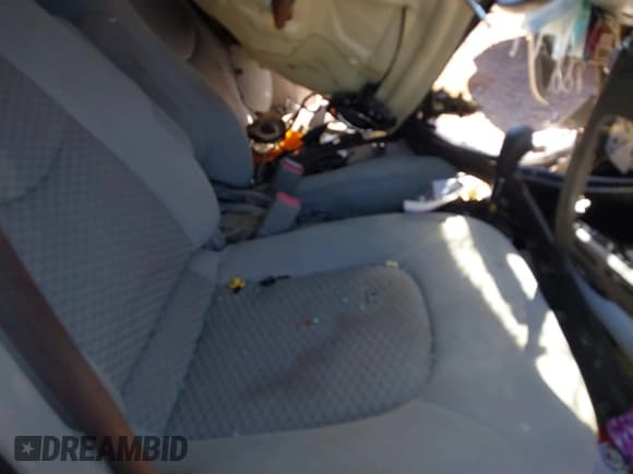 ✅ 2007 Chevrolet HHR LS • VIN: 3GNDA13DX7S579429 • Lot: 41694982. Listed on IAAI with Not provided. Free auction sales archive from the USA and detailed vehicle history report at DreamBid. Image 5.