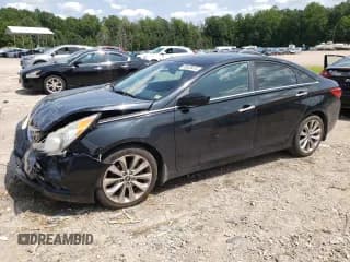 ✅ 2013 Hyundai Sonata SE • VIN: 5NPEC4AC2DH672096 • Lot: 68528414. Wystawiony na Copart z przebiegiem 199 519 mil. Bezpłatny archiwum sprzedaży aukcyjnych z USA i szczegółowy raport historii pojazdu na DreamBid. Zdjęcie 1.