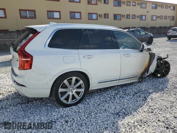 ✅ 2019 Volvo XC90 Inscription • VIN: YV4A22PL5K1513846 • Lot: 89857345. Wystawiony na Copart z przebiegiem Nie podano. Bezpłatny archiwum sprzedaży aukcyjnych z USA i szczegółowy raport historii pojazdu na DreamBid. Zdjęcie 3.