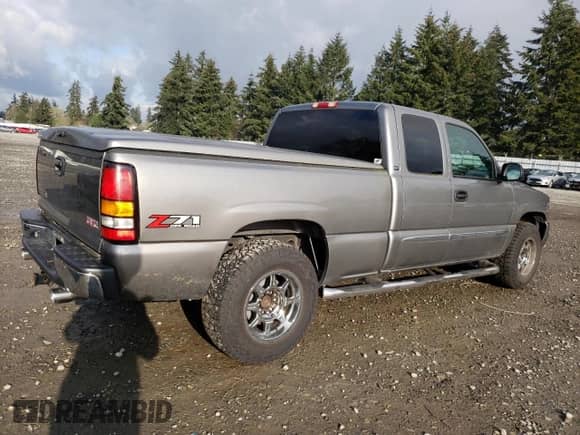 2006 GMC Sierra 1500 Work Truck with VIN 1GTEK19B16E288858, listed as a Copart auction lot 41773335 with 77,254 mi miles and Salvage title. Bid and sale history available at DreamBid. Image 3.