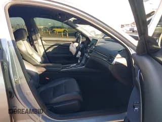 ✅ 2018 Honda Accord Sport • VIN: 1HGCV1F39JA219946 • Lot: 43584183. Wystawiony na IAAI z przebiegiem 105 180 mil. Bezpłatny archiwum sprzedaży aukcyjnych z USA i szczegółowy raport historii pojazdu na DreamBid. Zdjęcie 5.