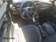 ✅ 2017 MINI Convertible Cooper • VIN: WMWWG5C34H3C99155 • Lot: 58379535. Listed on Copart with 36,116 mi. Free auction sales archive from the USA and detailed vehicle history report at DreamBid. Image 8.