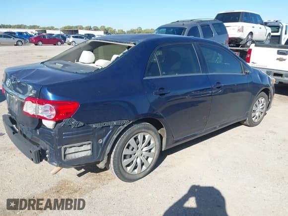 ✅ 2013 Toyota Corolla L • VIN: 5YFBU4EE9DP201139 • Лот: 43623809. Опубликован ранее на IAAI с пробегом 140 874 миль. Бесплатный доступ к архиву аукционных продаж из США и подробный отчёт об истории автомобиля на DreamBid. Изображение 4.