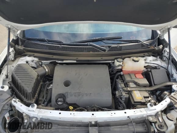 ✅ 2022 Chevrolet Traverse RS • VIN: 1GNERJKW9NJ187685 • Lot: 55070595. Wystawiony na Copart z przebiegiem 56 857 mil. Bezpłatny archiwum sprzedaży aukcyjnych z USA i szczegółowy raport historii pojazdu na DreamBid. Zdjęcie 12.