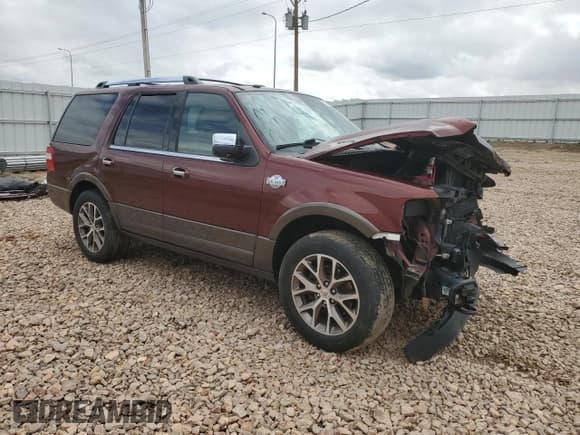 ✅ 2017 Ford Expedition XLT • VIN: 1FMJU1JT5HEA78100 • Lot: 53490095. Listed on Copart with 104,971 mi. Free auction sales archive from the USA and detailed vehicle history report at DreamBid. Image 4.