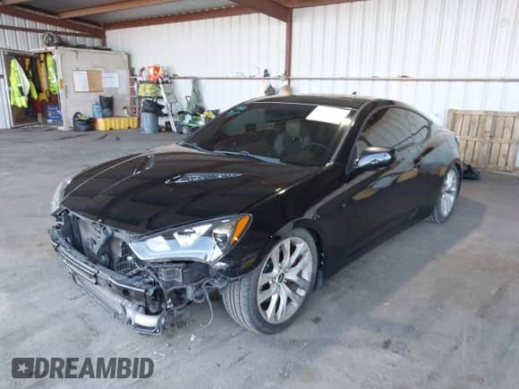 2014 Hyundai Genesis Coupe R-Spec with VIN KMHHT6KD0EU114041, listed as a IAAI auction lot 41752761 with 107,377 mi miles and . Bid and sale history available at DreamBid. Image 6.