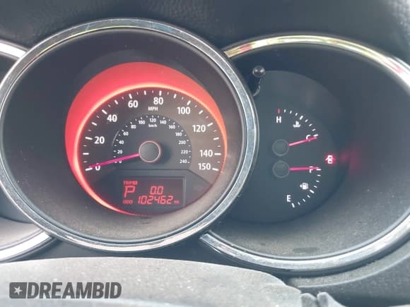 ✅ 2013 Kia Sorento SX • VIN: 5XYKW4A24DG409813 • Lot: 42096259. Listed on IAAI with 102,463 mi. Free auction sales archive from the USA and detailed vehicle history report at DreamBid. Image 7.