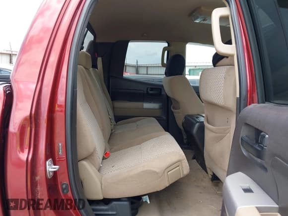 ✅ 2008 Toyota Tundra • VIN: 5TFBV54138X048122 • Lot: 42723190. Listed on IAAI with 337,044 mi. Free auction sales archive from the USA and detailed vehicle history report at DreamBid. Image 8.