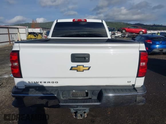✅ 2016 Chevrolet Silverado 2500HD LT • VIN: 1GC1KVE80GF235550 • Lot: 43737325. Wystawiony na IAAI z przebiegiem 256 055 mil. Bezpłatny archiwum sprzedaży aukcyjnych z USA i szczegółowy raport historii pojazdu na DreamBid. Zdjęcie 16.