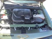 ✅ 2020 Dodge Challenger SXT • VIN: 2C3CDZAG1LH222441 • Lot: 44168273. Wystawiony na Copart z przebiegiem 54 335 mil. Bezpłatny archiwum sprzedaży aukcyjnych z USA i szczegółowy raport historii pojazdu na DreamBid. Zdjęcie 7.