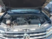 ✅ 2019 Volkswagen Atlas SEL • VIN: 1V2ER2CAXKC534182 • Lot: 42769937. Listed on IAAI with 63,601 mi. Free auction sales archive from the USA and detailed vehicle history report at DreamBid. Image 10.