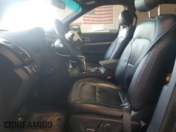 ✅ 2017 Ford Explorer Sport • VIN: 1FM5K8GTXHGB44295 • Lot: 66992255. Wystawiony na Copart z przebiegiem 127 266 mil. Bezpłatny archiwum sprzedaży aukcyjnych z USA i szczegółowy raport historii pojazdu na DreamBid. Zdjęcie 7.